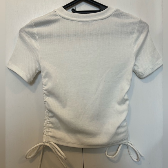 White Zara basic tshirt - Picture 2 of 2